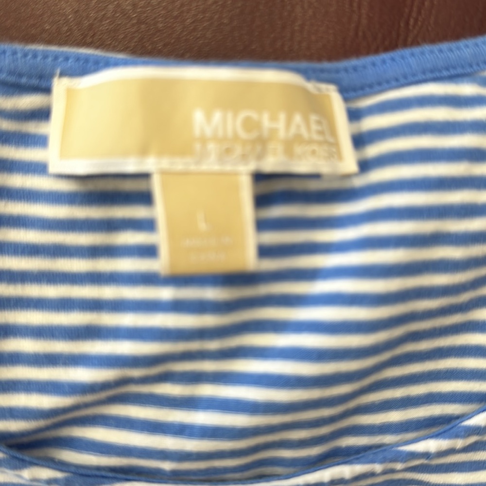 Michael Kors - Picture 3 of 3